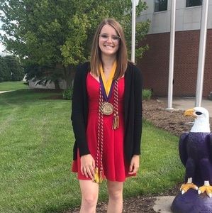 Meet your Posher, Abbi